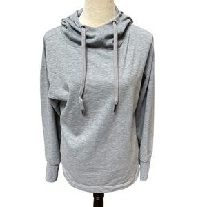 Earth Yoga Women’s Medium Gray Hoodie Side Pockets Soft Thumb Holes